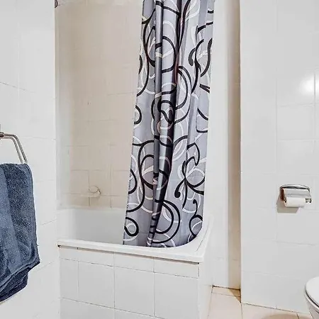 Rentalsbcn Lotus Apartment *